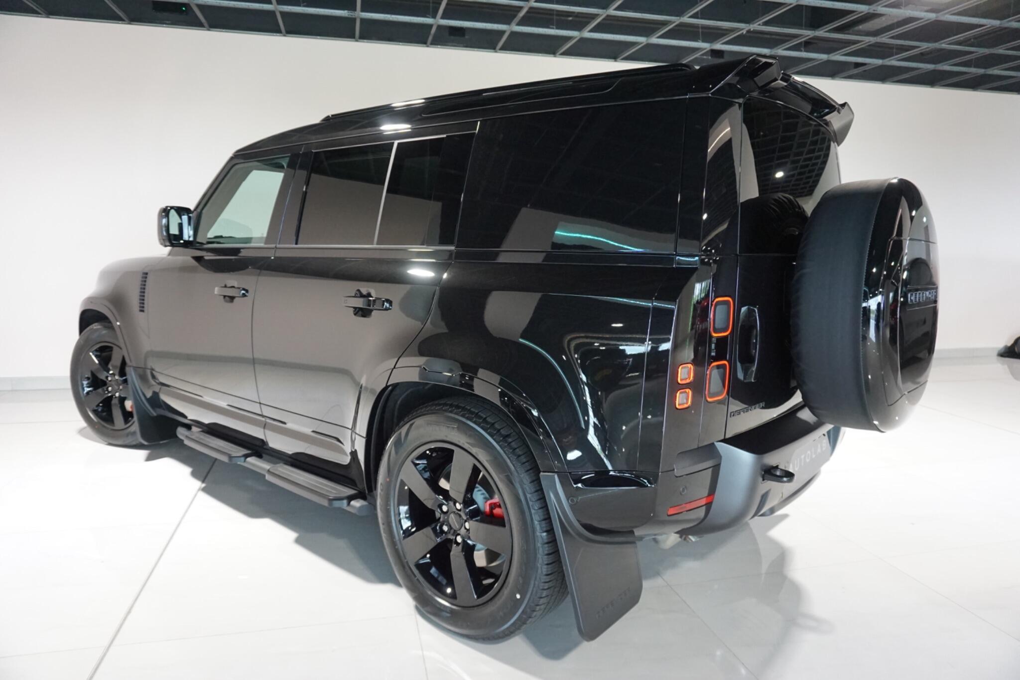 Land Rover Defender 110 3.0 D350 MHEV X-Dynamic HSE Hard Top SUV 5dr Diesel Auto 4WD MWB Euro 6 (s/s) (350 ps)